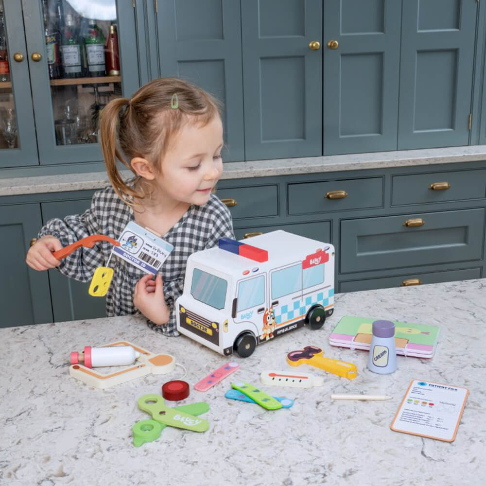 Bluey Wooden Doctor's Vehicle