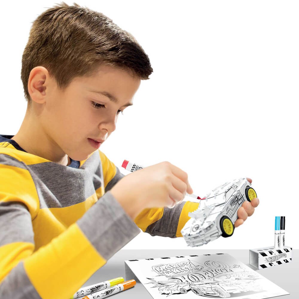 Hot Wheels Maker Kitz DIY Pull Back Design Race Kit