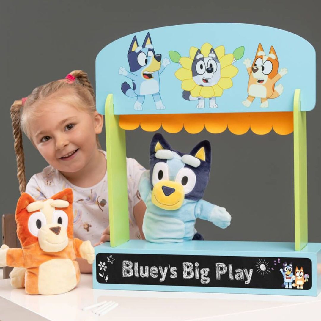 Bluey Wooden Puppet Theatre